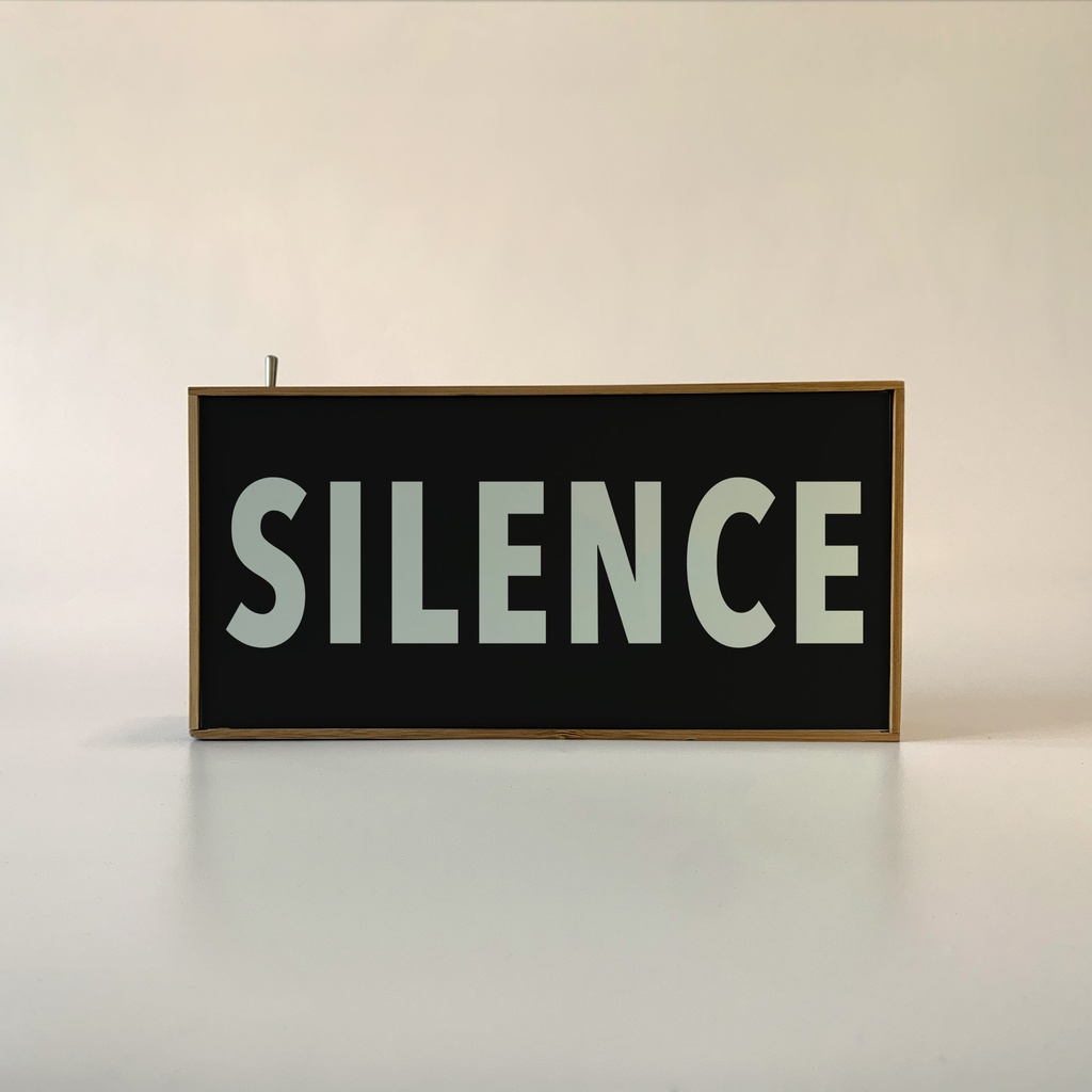 Lightbox Silence off
